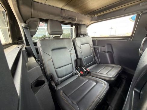 Used 2022 Ford Bronco Badlands AWD/4WD image 11