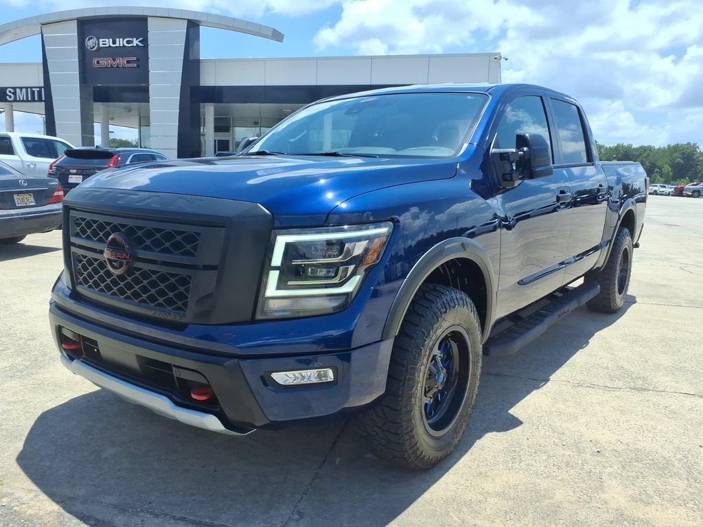 Used 2023 Nissan Titan PRO-4X w/ Pro-4x Convenience Package AWD/4WD image 3