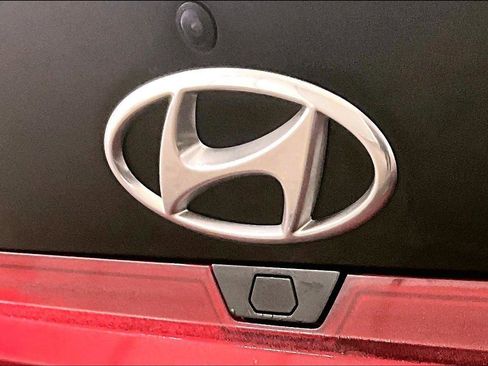 Used 2021 Hyundai Elantra SEL w/ Convenience + Premium Package image 13