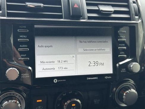 Certified 2022 Toyota 4Runner TRD Off-Road image 33