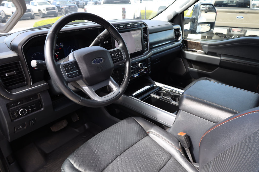 Used 2024 Ford F350 Lariat AWD/4WD image 12
