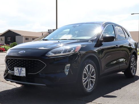 Used 2022 Ford Escape SEL image 11