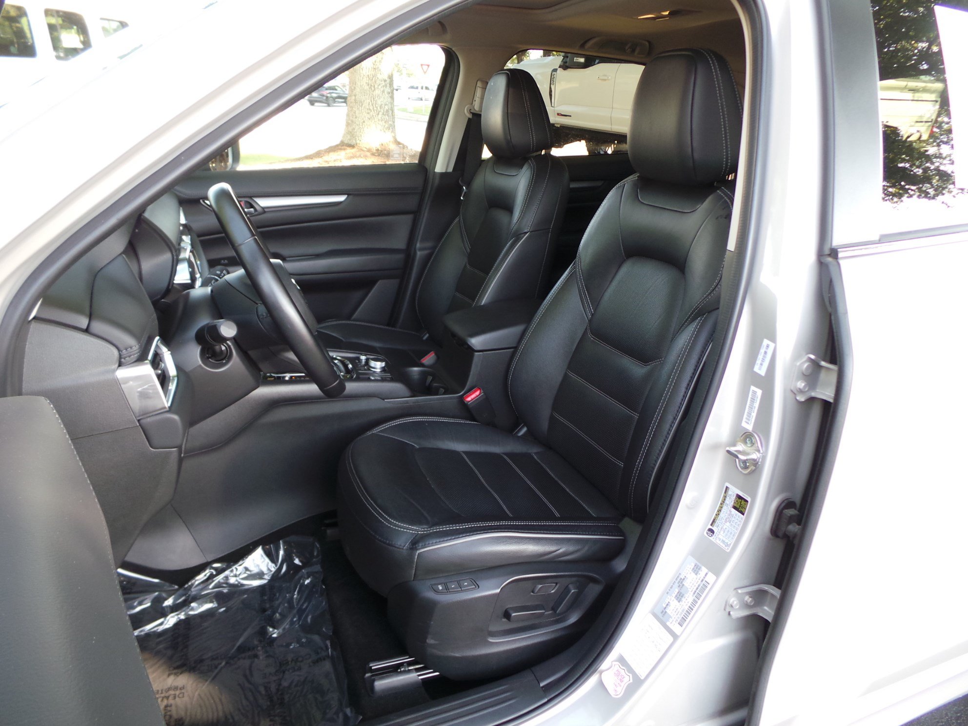 Certified 2025 MAZDA CX-5 AWD 2.5 S w/ Preferred Package image 8