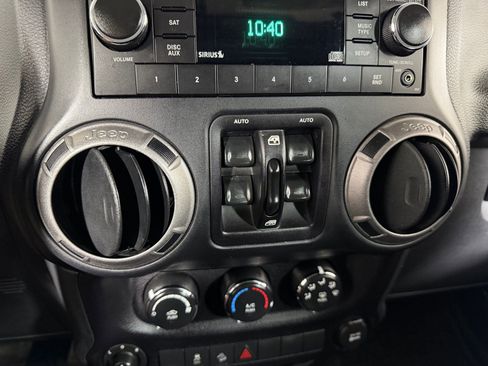 Used 2016 Jeep Wrangler Unlimited Sport w/ Quick Order Package 24S image 21