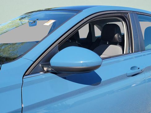 Used 2026 Volkswagen Jetta SE FWD image 26