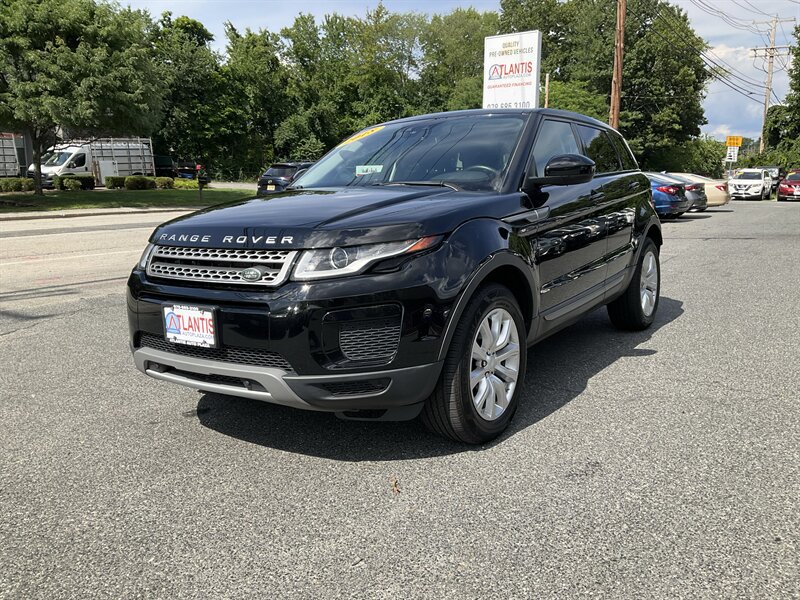 Used 2018 Land Rover Range Rover Evoque SE AWD/4WD image 1