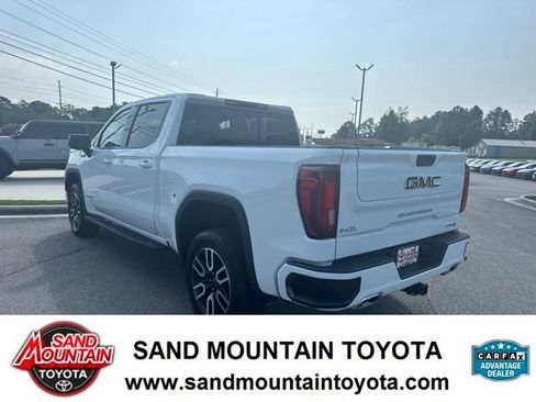 Used 2023 GMC Sierra 1500 AT4 w/ AT4 Premium Package AWD/4WD image 5