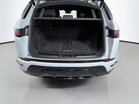 Used 2026 Land Rover Range Rover Evoque S AWD/4WD image 28