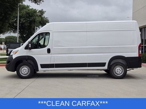 Used 2026 RAM ProMaster 2500 w/ Convenience Group FWD image 4