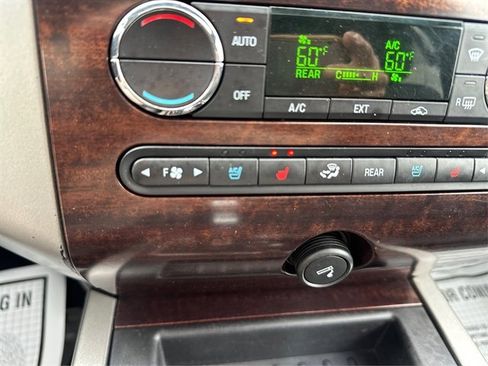 Used 2010 Ford Expedition Limited AWD/4WD image 43