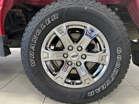 Used 2022 Ford F150 Lariat image 8