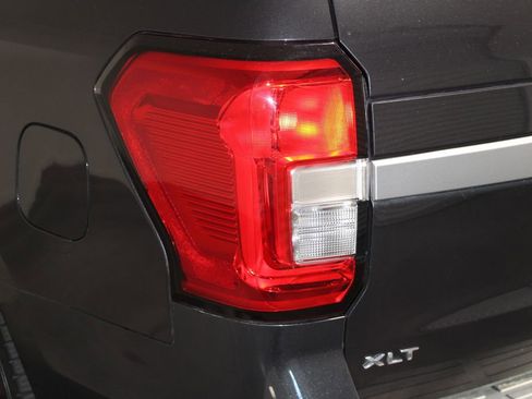 Used 2023 Ford Expedition XLT image 57