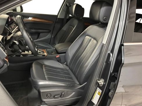Used 2023 Audi Q5 2.0T Premium w/ Convenience Package AWD/4WD image 6
