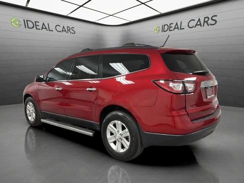 Used 2014 Chevrolet Traverse LT w/ LPO, 'HIT The Road' Package FWD image 7