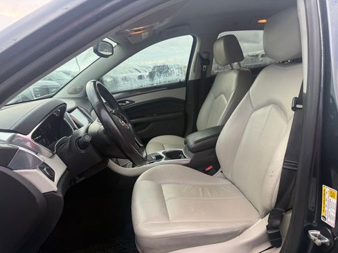 Used 2013 Cadillac SRX FWD image 5