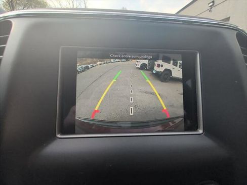 Certified 2020 Jeep Grand Cherokee Laredo RWD image 22
