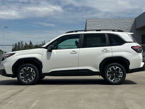 New 2026 Subaru Forester Premium AWD/4WD image 4