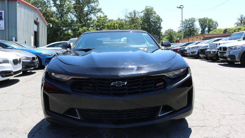 Used 2020 Chevrolet Camaro LT w/ RS Package RWD image 4