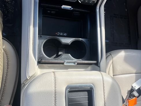Used 2023 GMC Yukon Denali AWD/4WD image 61