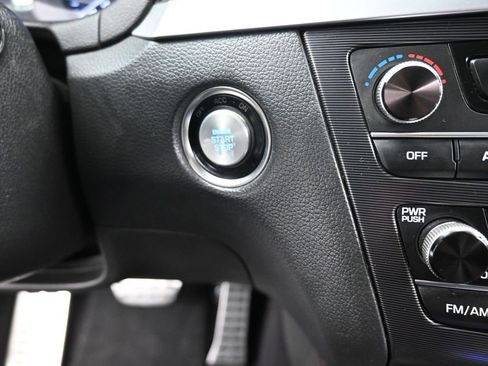 Used 2018 Genesis G80 3.3T Sport image 21