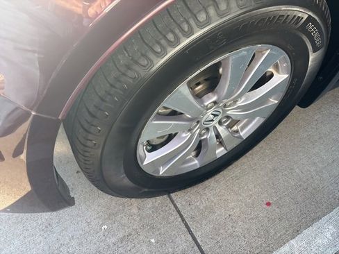 Used 2014 Honda Odyssey EX-L image 2