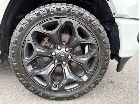 Used 2021 RAM 1500 Limited w/ Night Edition AWD/4WD image 13