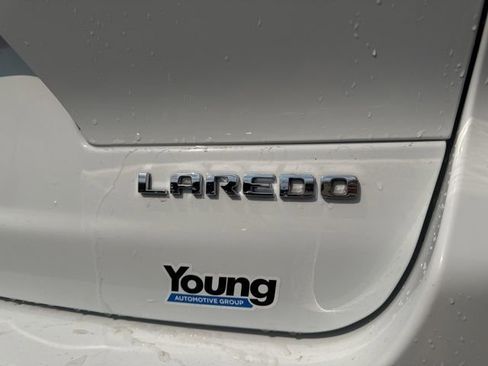 Used 2023 Jeep Grand Cherokee L Laredo AWD/4WD image 11