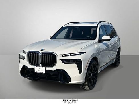 Used 2024 BMW X7 xDrive40i w/ M Sport Package image 1