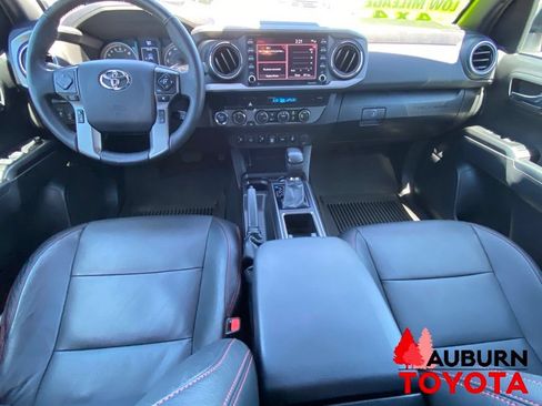 Used 2023 Toyota Tacoma TRD Sport AWD/4WD image 28