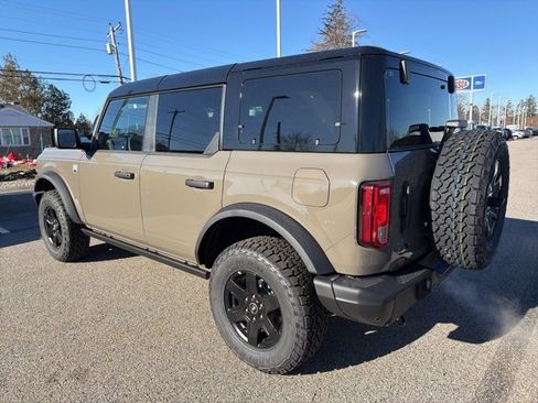 New 2025 Ford Bronco Big Bend w/ Black Diamond Package image 4