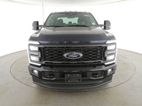 Used 2024 Ford F250 XL w/ STX Appearance Package image 6