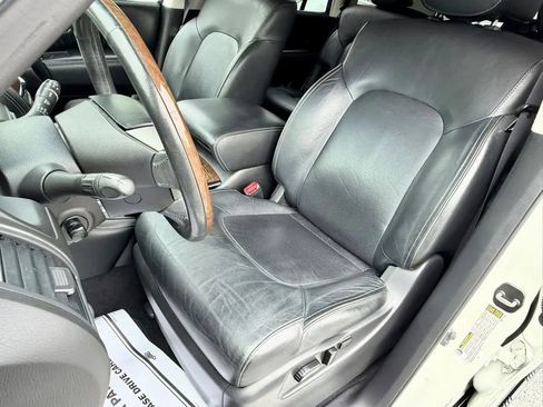 Used 2016 INFINITI QX80 4WD w/ 22" Wheel Package image 11