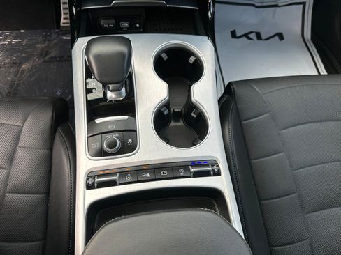 Used 2023 Kia Stinger GT2 image 35