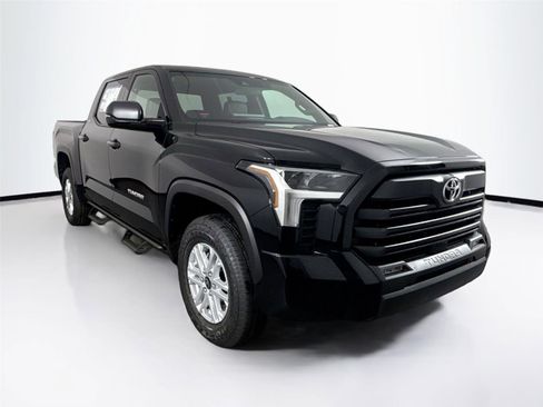New 2026 Toyota Tundra SR5 AWD/4WD image 4