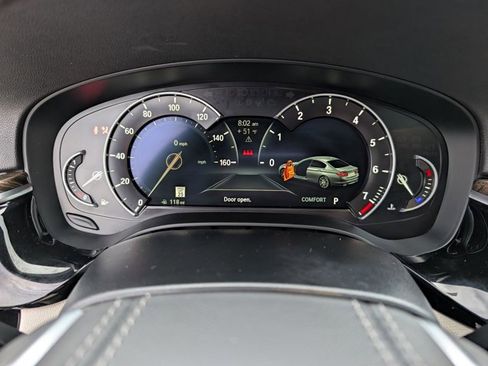 Used 2018 BMW 540i image 11