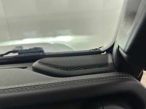 Used 2023 Jeep Wrangler Unlimited Sahara w/ Cold Weather Group image 29