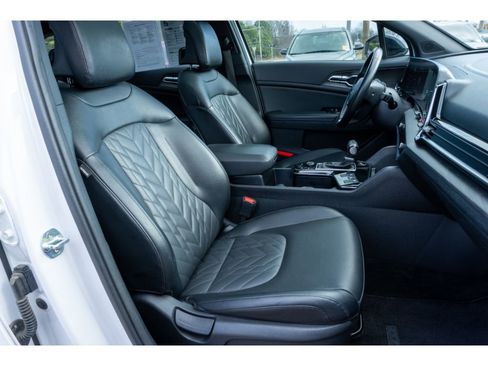 Used 2023 Kia Sportage X-Pro image 17