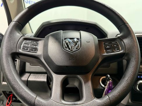 Used 2015 RAM 1500 Express image 12