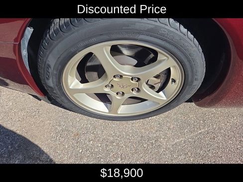 Used 2003 Chevrolet Corvette Convertible w/ Preferred Equipment Group1 image 3