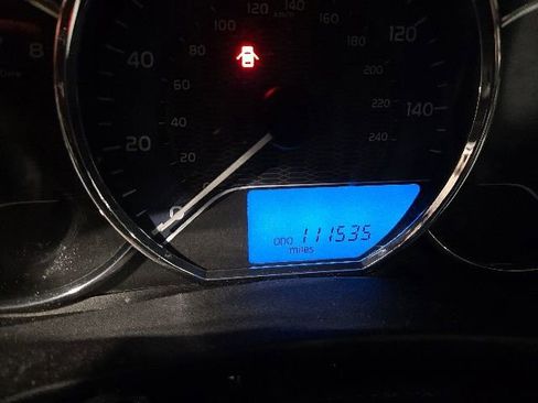 Used 2015 Toyota Corolla L FWD image 2