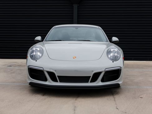 Certified 2018 Porsche 911 Carrera GTS image 10