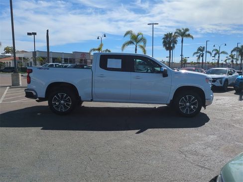 Certified 2025 Chevrolet Silverado 1500 LT image 9