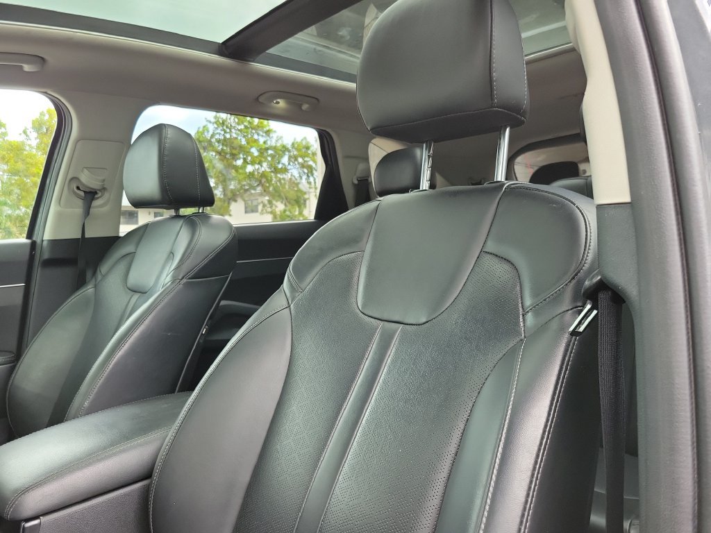 Certified 2023 Kia Sorento EX w/ Panoramic Sunroof Package FWD image 22
