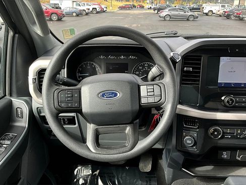 Used 2023 Ford F150 XLT image 5