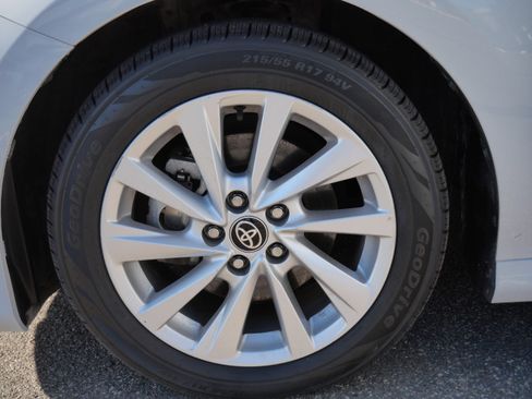 Certified 2024 Toyota Camry LE FWD image 16