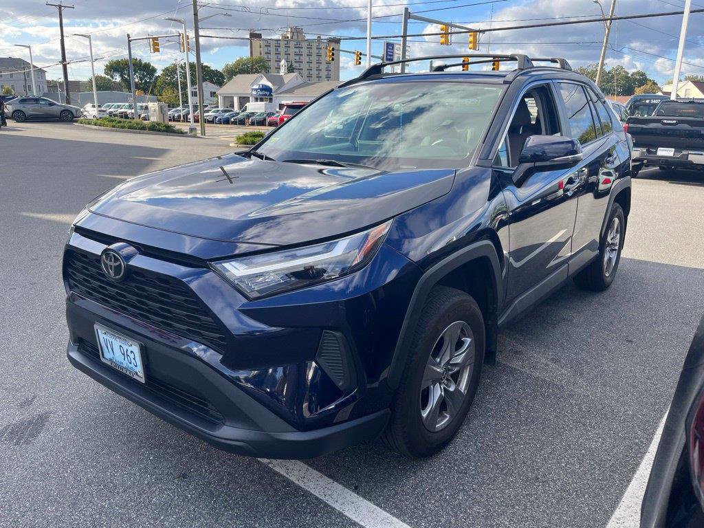 Used 2024 Toyota RAV4 XLE w/ Convenience Package AWD/4WD image 4