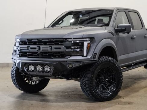 Used 2026 Ford F150 Raptor AWD/4WD image 17