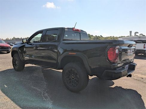 New 2026 GMC Canyon Elevation w/ Convenience Package image 6