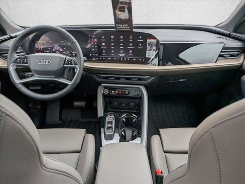 New 2025 Audi Q5 Premium Plus image 14