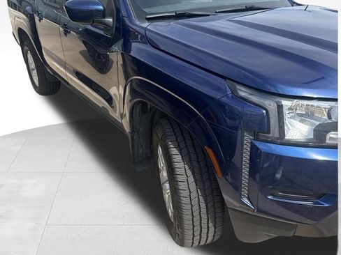 Used 2022 Nissan Frontier SV RWD image 4